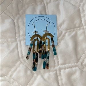 Betsy Pittard Aurora Earrings